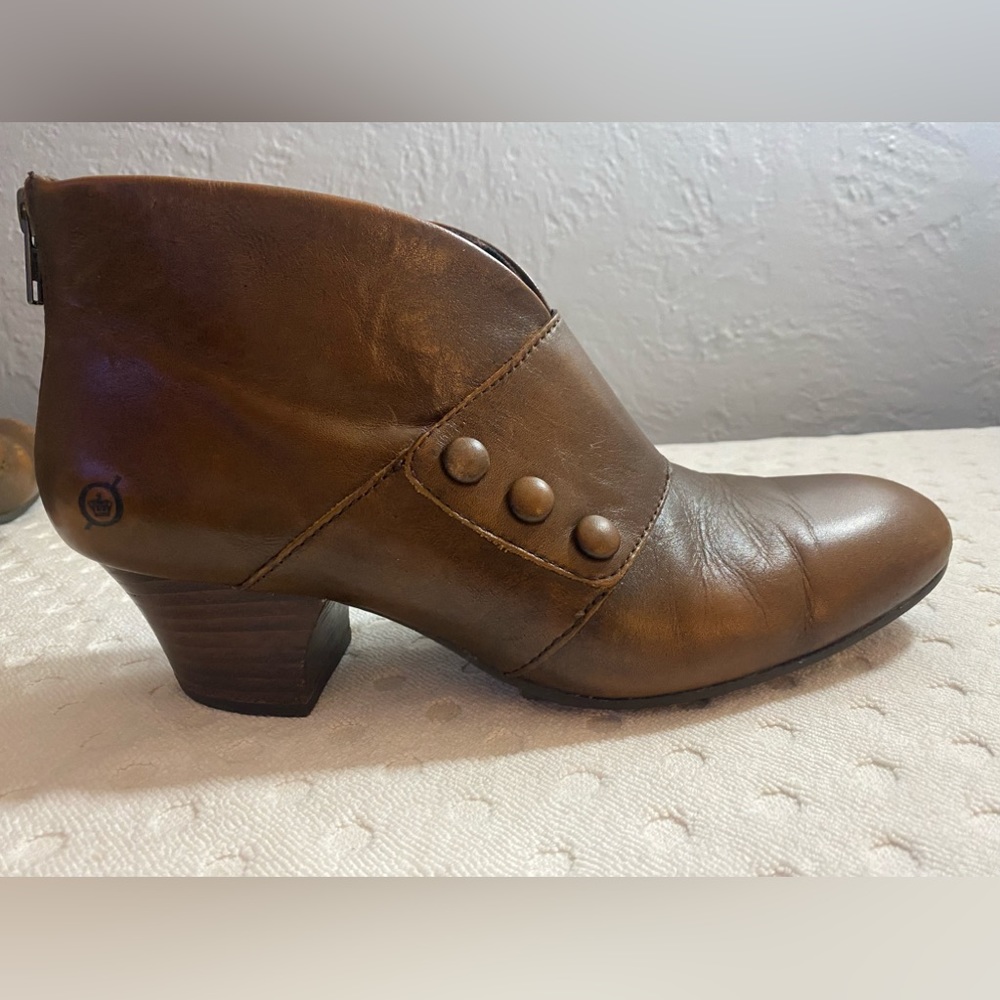 BORN Brown Bootie with Button Embellishments